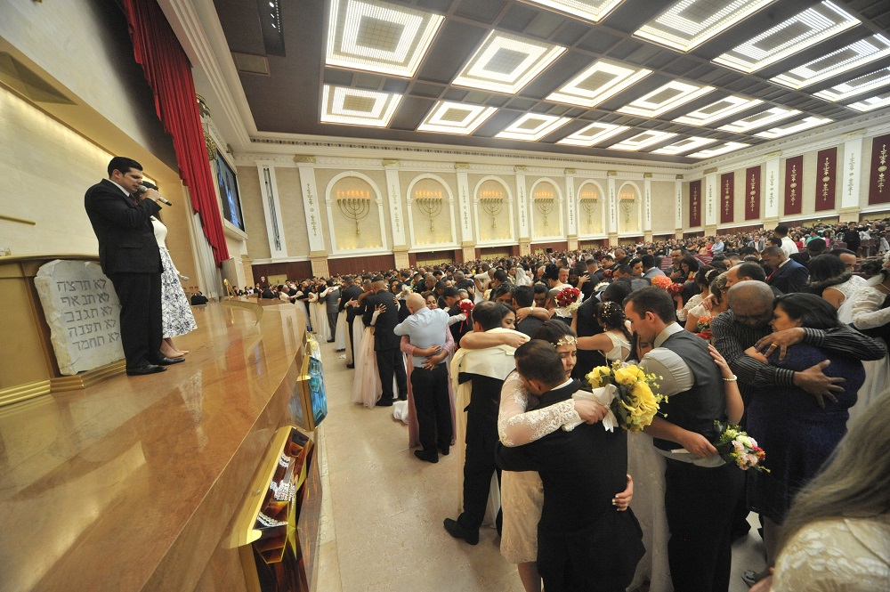 Imagem de capa - Celebração dos Casamentos reúne 170 casais no Templo de Salomão